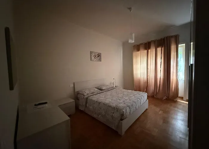 Masa Holidays House Vatican Apartamento